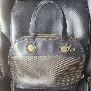 Athentic Dooney and Bourke leather purse
